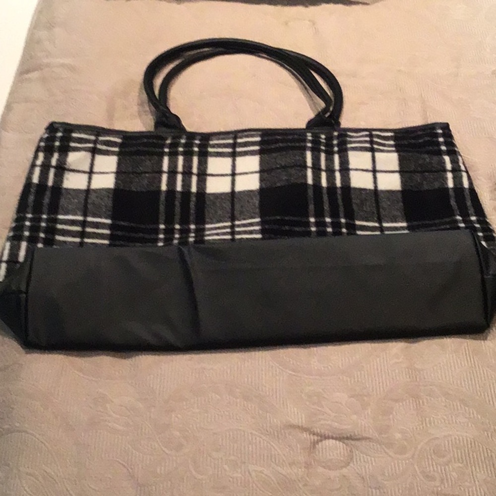 Tote - Picture 2 of 4